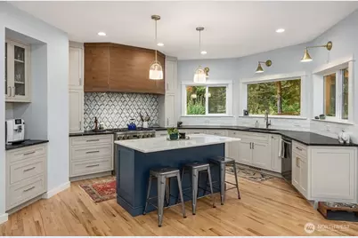 13221 Teem Loop Road NE, Bainbridge Island, WA 98110 - Photo 11