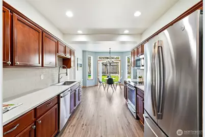 28200 70th Avenue NW, Stanwood, WA 98292 - Photo 7