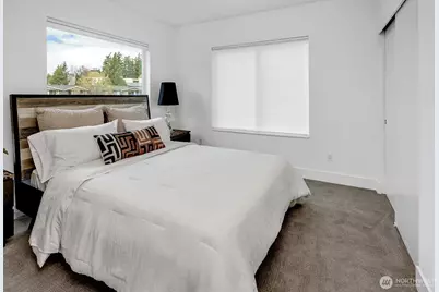 417 102nd Avenue SE, Bellevue, WA 98004 - Photo 37