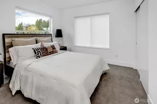 417 102nd Ave SE, Bellevue, WA 98004 - Photo 37