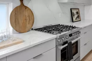 417 102nd Ave SE, Bellevue, WA 98004 - Photo 15