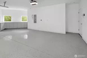 417 102nd Ave SE, Bellevue, WA 98004 - Photo 39