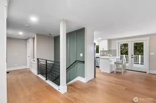 2734 Sunset Dr W, University Place, WA 98466 - Photo 9