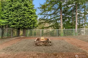 5114 W Tapps Dr E, Lake Tapps, WA 98391 - Photo 31