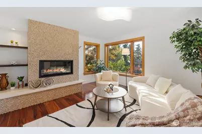 9615 NE 26th Street, Clyde Hill, WA 98004 - Photo 9