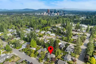 9615 NE 26th St, Clyde Hill, WA 98004 - Photo 7