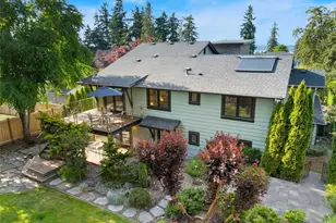 9615 NE 26th St, Clyde Hill, WA 98004 - Photo 7