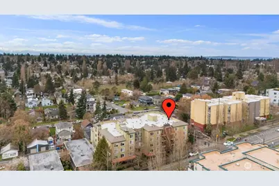 8745 Greenwood Avenue N #207, Seattle, WA 98103 - Photo 19