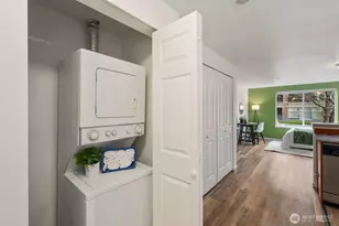 8745 Greenwood Ave N, Seattle, WA 98103 - Photo 7