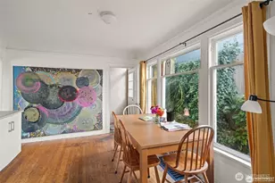 341 NE 51st St, Seattle, WA 98105 - Photo 7