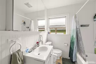 341 NE 51st St, Seattle, WA 98105 - Photo 21