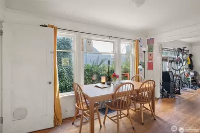 341 NE 51st Street, Seattle, WA 98105 - Photo 3