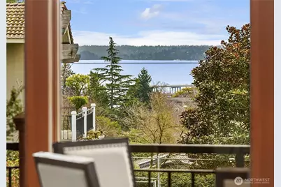 4544 49th Avenue NE, Seattle, WA 98105 - Photo 7