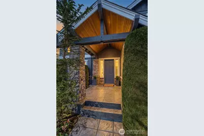 25902 NE 1st Place, Sammamish, WA 98074 - Photo 31