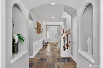 25902 NE 1st Place, Sammamish, WA 98074 - Photo 3