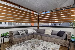 909 Hiawatha Pl S, Seattle, WA 98144 - Photo 23