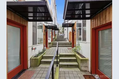 909 Hiawatha Pl S #C, Seattle, WA 98144 - Photo 25