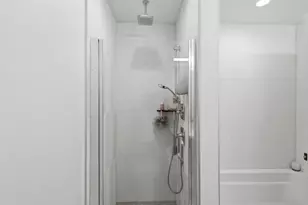 909 Hiawatha Pl S, Seattle, WA 98144 - Photo 15