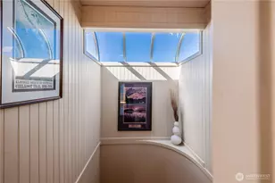 2017 Fairview Ave E, Seattle, WA 98102 - Photo 27