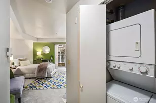 4020 Aurora Ave N, Seattle, WA 98103 - Photo 7