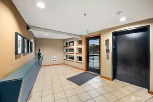 4020 Aurora Ave N, Seattle, WA 98103 - Photo 3