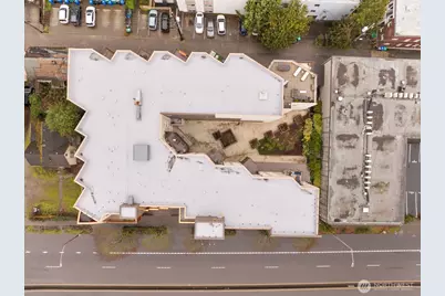 4020 Aurora Avenue N #204, Seattle, WA 98103 - Photo 29