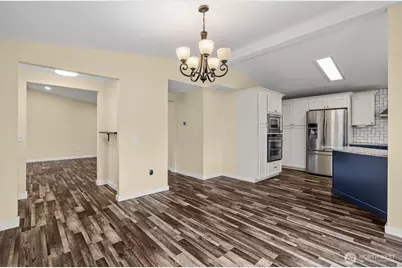 12601 NE 197th Street, Bothell, WA 98011 - Photo 15