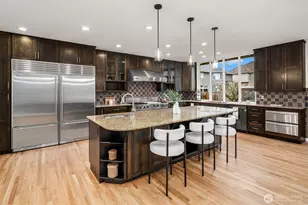 26440 SE 22nd St, Sammamish, WA 98075 - Photo 3