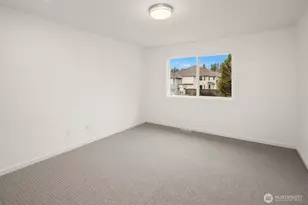 26440 SE 22nd St, Sammamish, WA 98075 - Photo 33