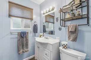 2201 Holcomb Loop Rd, Kelso, WA 98626 - Photo 17