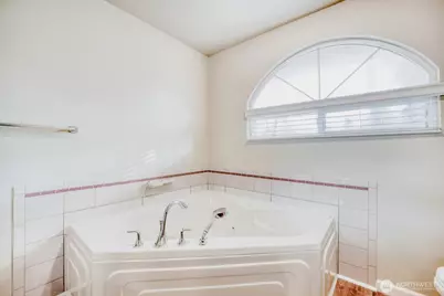 8220 64th Street Ct W, University Place, WA 98467 - Photo 25