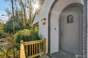 2301 Delmar Dr E, Seattle, WA 98102 - Photo 3