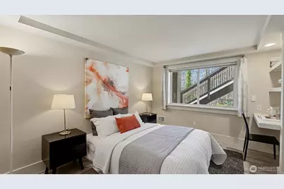 13730 Main Street, Bellevue, WA 98005 - Photo 31