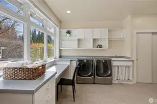 13730 Main St, Bellevue, WA 98005 - Photo 19