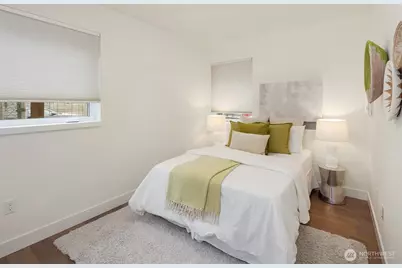 119 A 18th Avenue E, Seattle, WA 98122 - Photo 5