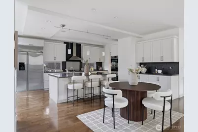 719 99th Avenue NE, Bellevue, WA 98004 - Photo 15