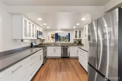 13316 NE 89th Street, Redmond, WA 98052 - Photo 7