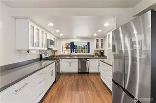 13316 NE 89th St, Redmond, WA 98052 - Photo 7