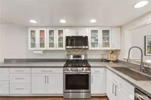 13316 NE 89th St, Redmond, WA 98052 - Photo 9