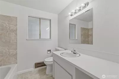 12728 214th Avenue E, Bonney Lake, WA 98391 - Photo 23