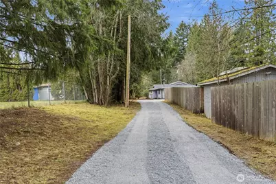 12728 214th Avenue E, Bonney Lake, WA 98391 - Photo 35