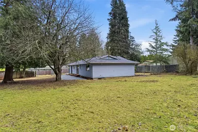 12728 214th Avenue E, Bonney Lake, WA 98391 - Photo 31