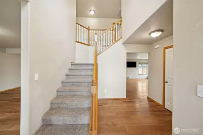 2951 Campus Prairie Loop NE, Lacey, WA 98516 - Photo 5