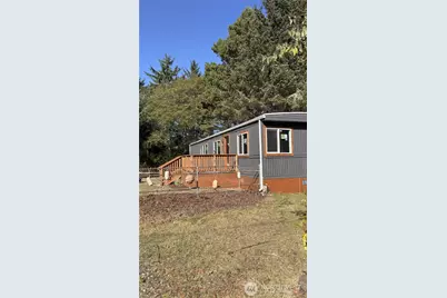 206 E Rain Street NE, Ocean Shores, WA 98569 - Photo 5