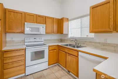 7812 144th Street Court E, Puyallup, WA 98375 - Photo 3