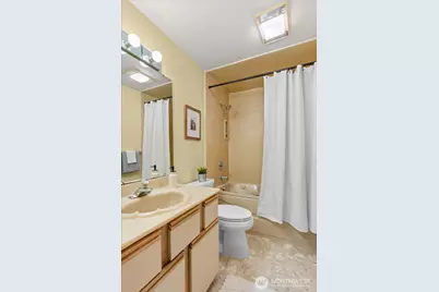 233 3rd Avenue S #305, Edmonds, WA 98020 - Photo 27