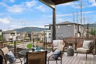 508 Glacier Peak Dr NW, Issaquah, WA 98027 - Photo 9