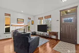 4322 25th St SE, Puyallup, WA 98374 - Photo 3