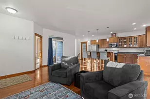 4322 25th St SE, Puyallup, WA 98374 - Photo 5