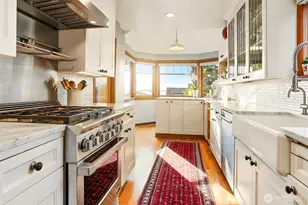 2301 Rosemont Pl W, Seattle, WA 98199 - Photo 13